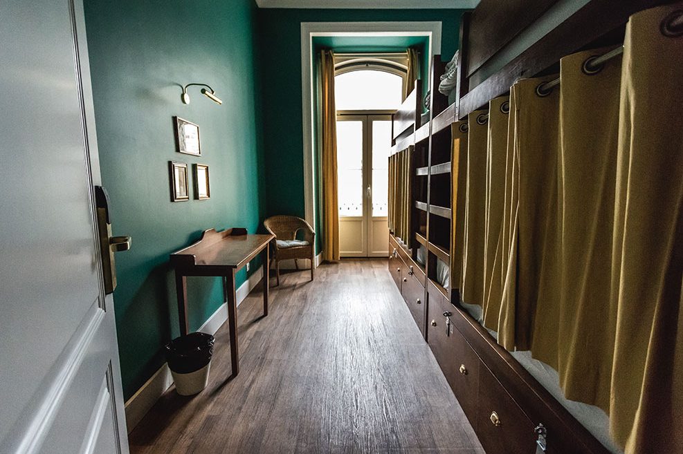 4Bed Mixed Room View 2